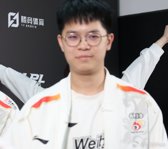 WBG大名单更新，Xiaohao成为首发对阵LNG